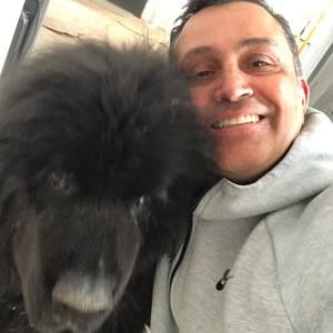 Meet your Posher, Roger